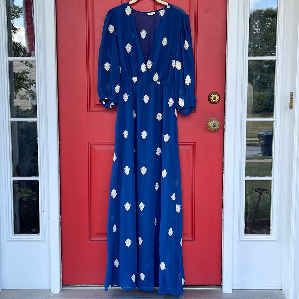 En Creme Dark Blue Chiffon Maxi Dress Size Medium Puff Sleeve Embroidered Cute